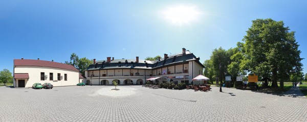Pałac w Kończycach Małych